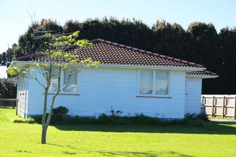 Photo of property in 20 Lavinia Crescent, Mangere East, Auckland, 2024