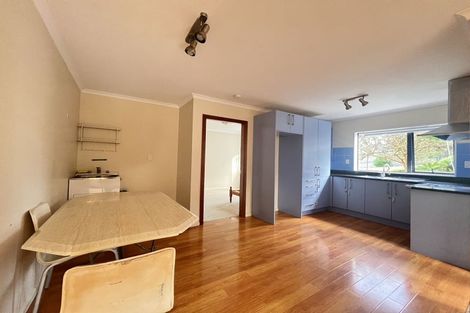 Photo of property in 16 City View Terrace, Birkenhead, Auckland, 0626