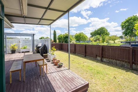 Photo of property in 28 Milton Street, Roslyn, Palmerston North, 4414