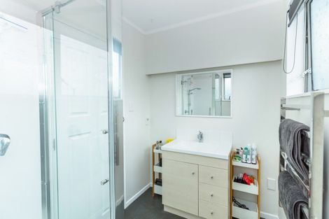 Photo of property in 14 Harvard Grove, Totara Park, Upper Hutt, 5018