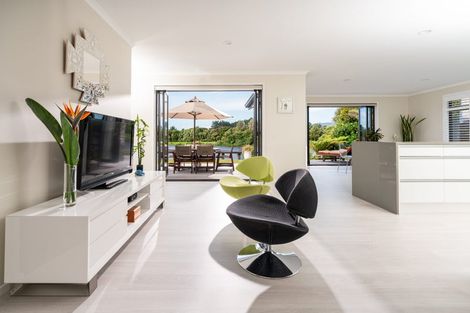 Photo of property in 3 Mcgregor Place, Paraparaumu, 5032