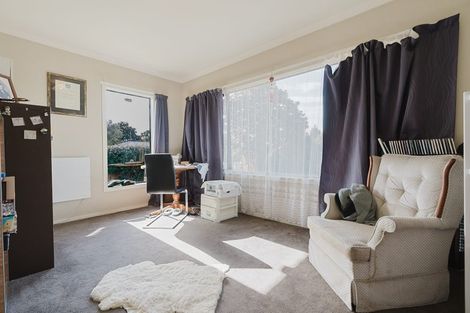 Photo of property in 25 Catalina Drive, Melville, Hamilton, 3206