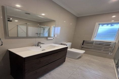 Photo of property in 552 Swanson Road, Ranui, Auckland, 0612