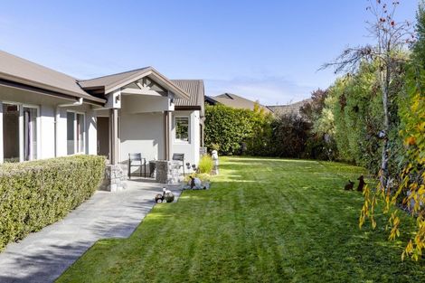 Photo of property in 142 Victory Drive, Wharewaka, Taupo, 3330
