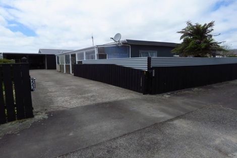Photo of property in 223-225 Palmerston Street, Westport, 7825