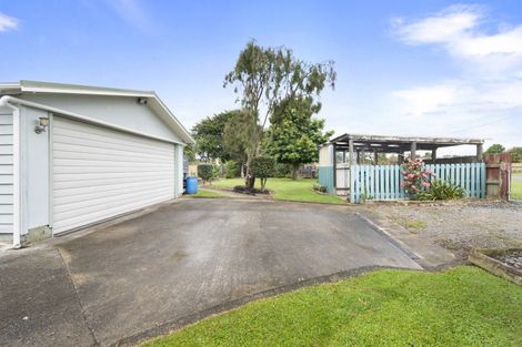 Photo of property in 2 Racecourse Avenue, Marton, 4710