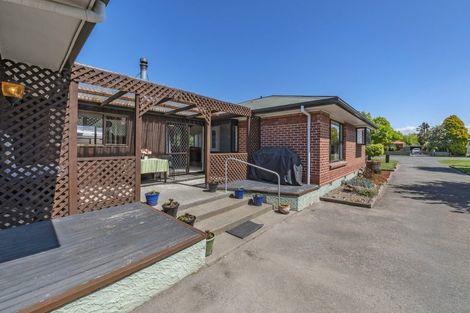 Photo of property in 12 Longden Street, Darfield, 7510