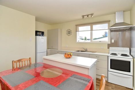 Photo of property in 49 Winters Road, Redwood, Christchurch, 8051