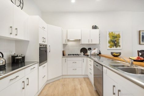 Photo of property in 28u4 Hobson Street, Thorndon, Wellington, 6011