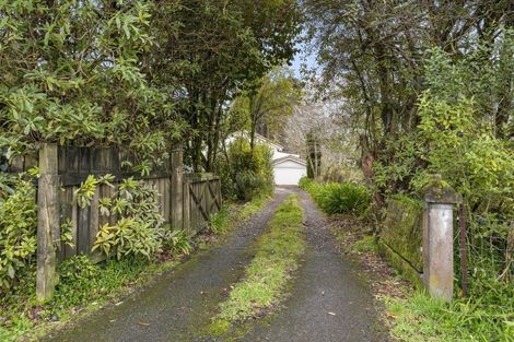 Photo of property in 55 Tarata Road, Inglewood, 4387