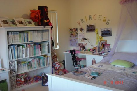 Photo of property in 11 Garden Lane, Torbay, Auckland, 0632