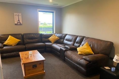 Photo of property in 123 Saint Kilda Road, Cambridge, 3434