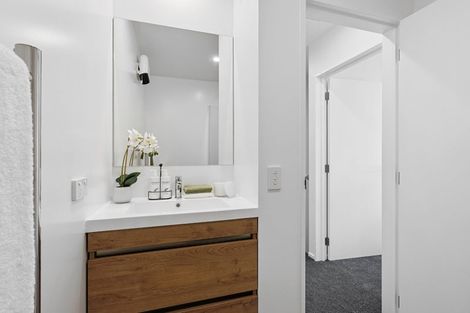 Photo of property in 2/20 Whiteleigh Avenue, Addington, Christchurch, 8024
