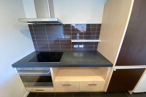Photo of property in Altar Apartments, 3/120 Rintoul Street, Newtown, Wellington, 6021