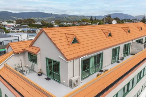 Photo of property in 3b/25 Maclean Street, Paraparaumu Beach, Paraparaumu, 5032