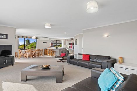 Photo of property in 7 Berkshire Place, Stoke, Nelson, 7011