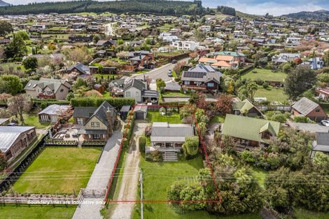 Photo of property in 229 Beacon Point Road, Wanaka, 9305