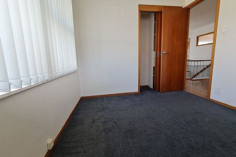 Photo of property in 70 Sunnybrae Road, Hillcrest, Auckland, 0627