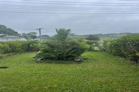 Photo of property in 2/23 Nelson Street, Helensville, 0800