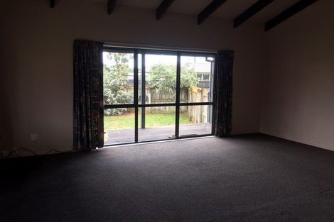 Photo of property in 80 Queens Road, Waikanae Beach, Waikanae, 5036