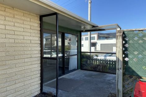Photo of property in 3 Eliot Street, New Plymouth, 4310