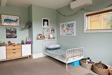 Photo of property in 9 May Avenue, Hospital Hill, Napier, 4110