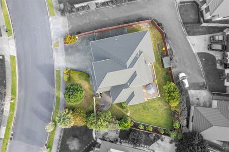 Photo of property in 70 Samwell Drive, Whitby, Porirua, 5024