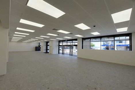 Photo of property in 350a Great South Road, Opaheke, Papakura, 2113