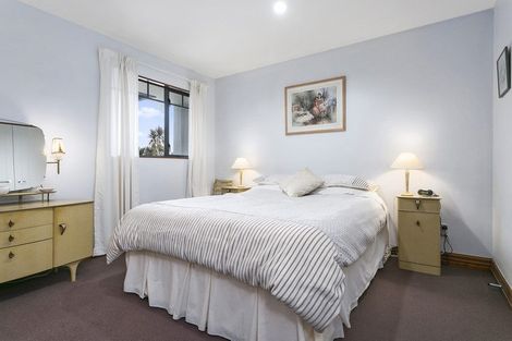 Photo of property in 30 Oaklands Drive, Cambridge, 3434