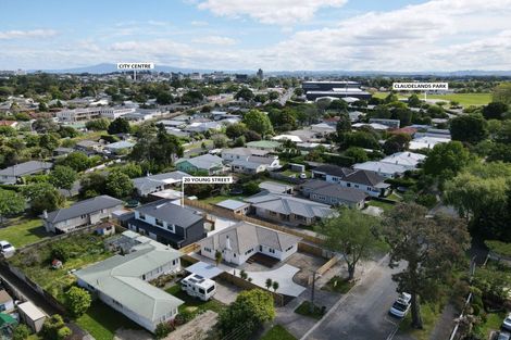 Photo of property in 20u2 Young Street, Claudelands, Hamilton, 3214