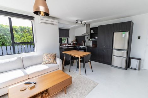 Photo of property in 36a Ellesmere Avenue, Miramar, Wellington, 6022