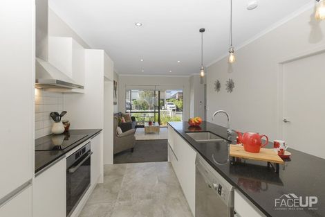 Photo of property in 8 Grey Warbler Road, Hobsonville, Auckland, 0616
