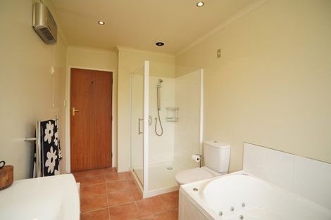 Photo of property in 35a Lewis Street, Gladstone, Invercargill, 9810