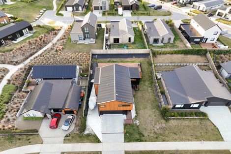 Photo of property in 41 Mount Linton Avenue, Wanaka, 9305