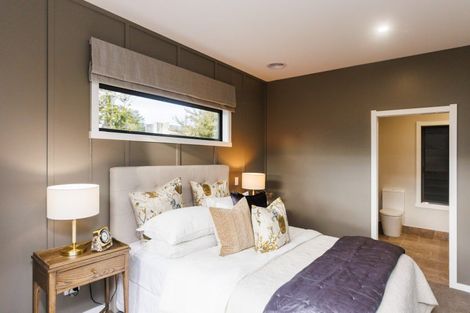 Photo of property in 1 Te Ara Lane, Hokowhitu, Palmerston North, 4410