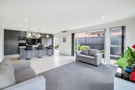 Photo of property in 40 Castellina Drive, Karaka, Papakura, 2113