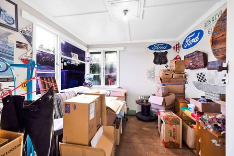 Photo of property in 244 Egmont Street, Patea, 4520