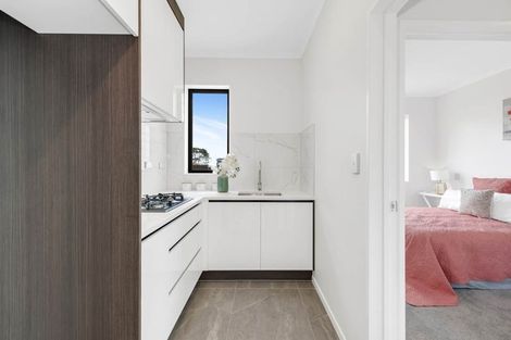Photo of property in 48 Emerald Avenue, Rosehill, 2113