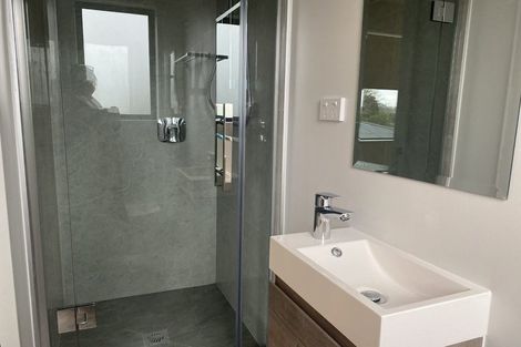 Photo of property in 5/35 Renata Crescent, Te Atatu Peninsula, Auckland, 0610