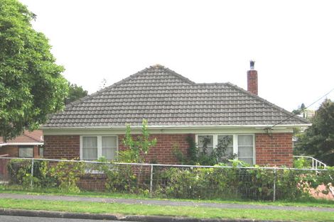 Photo of property in 1/165 Titirangi Road, New Lynn, Auckland, 0600