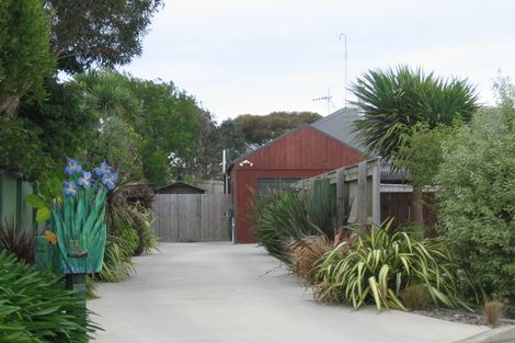 Photo of property in 32 Rifleman Lane, Paraparaumu Beach, Paraparaumu, 5032