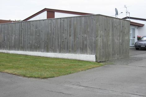 Photo of property in 2/17 Brake Street, Upper Riccarton, Christchurch, 8041