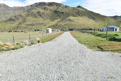 Photo of property in 21 Hardacre Place, Omarama, 9412
