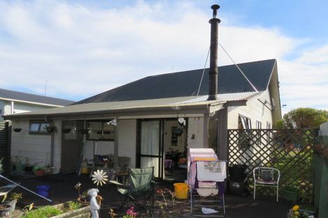 Photo of property in 131 Queen Street, Westport, 7825