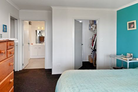 Photo of property in 18 Tamar Street, South Hill, Oamaru, 9400