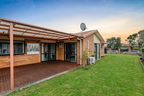Photo of property in 32 Eastland Road, Flat Bush, Auckland, 2019