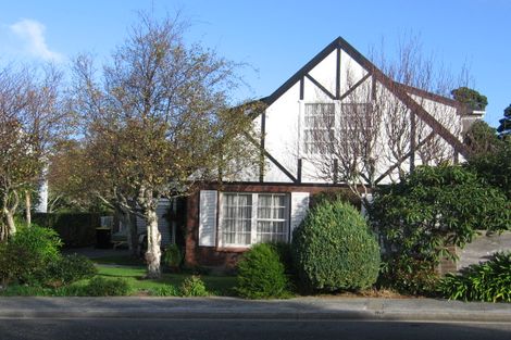 Photo of property in 31 Caesars Place, Churton Park, Wellington, 6037