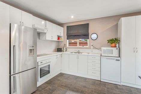 Photo of property in 44 Shands Road, Hornby, Christchurch, 8042