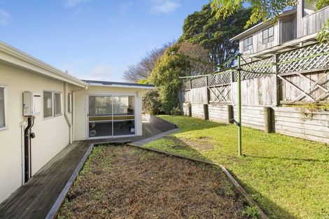 Photo of property in 14 Rainsford Street, Moturoa, New Plymouth, 4310