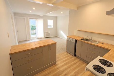 Photo of property in 28f1 Henry Street, Kilbirnie, Wellington, 6022